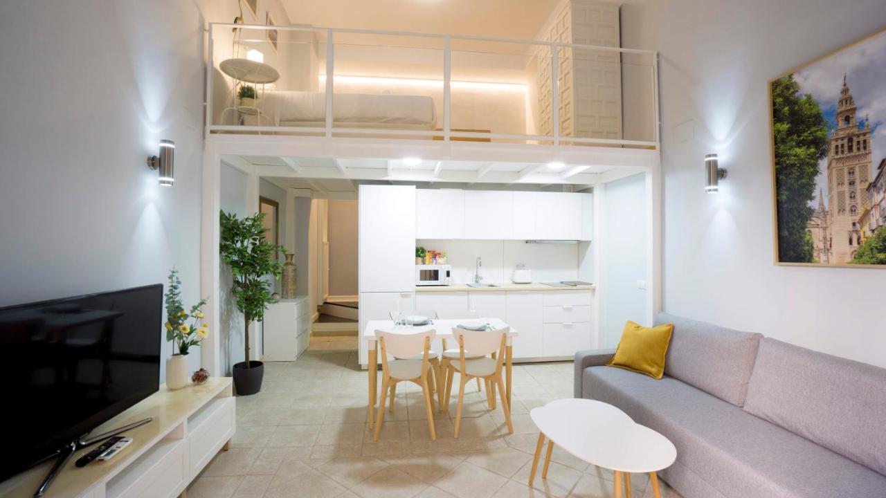 Rentalsevilla Escuelas Pias Exteriör bild