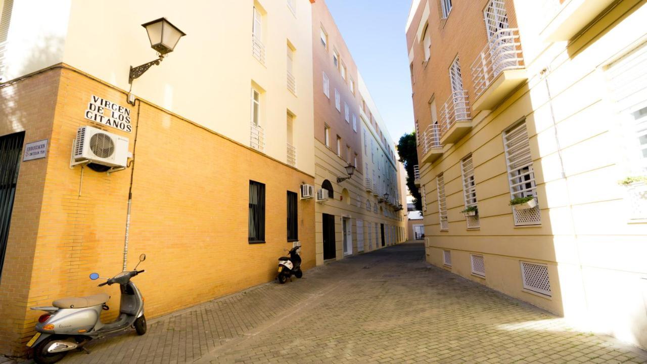 Rentalsevilla Escuelas Pias Exteriör bild
